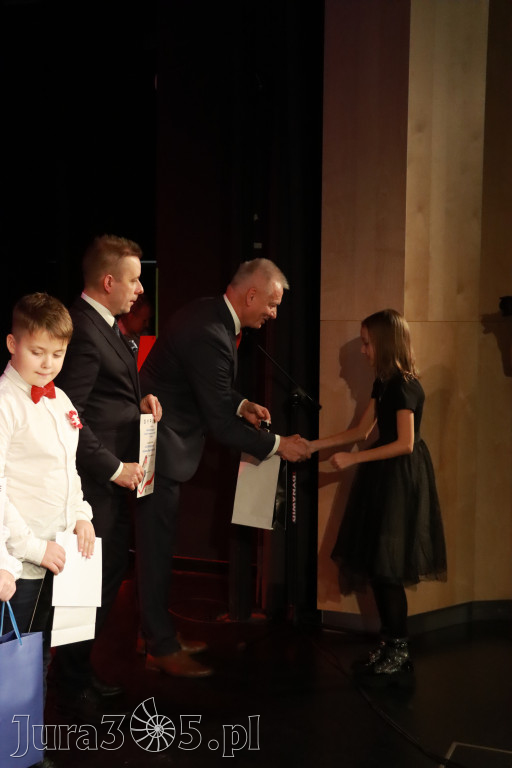 Fotorelacja II: XXVIII Wojewódzki Festiwal Pieśni Patriotycznej w Myszkowie