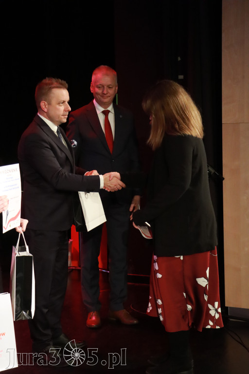 Fotorelacja II: XXVIII Wojewódzki Festiwal Pieśni Patriotycznej w Myszkowie