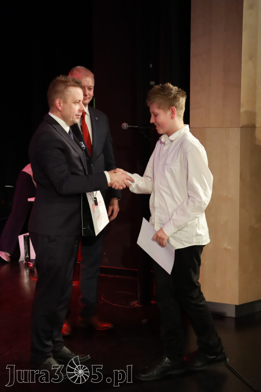 Fotorelacja II: XXVIII Wojewódzki Festiwal Pieśni Patriotycznej w Myszkowie