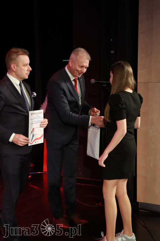 Fotorelacja II: XXVIII Wojewódzki Festiwal Pieśni Patriotycznej w Myszkowie