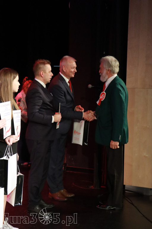 Fotorelacja II: XXVIII Wojewódzki Festiwal Pieśni Patriotycznej w Myszkowie