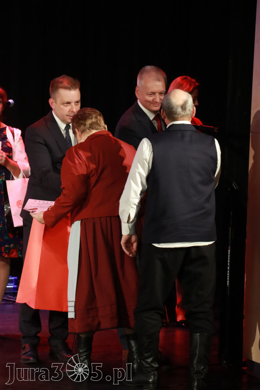 Fotorelacja II: XXVIII Wojewódzki Festiwal Pieśni Patriotycznej w Myszkowie