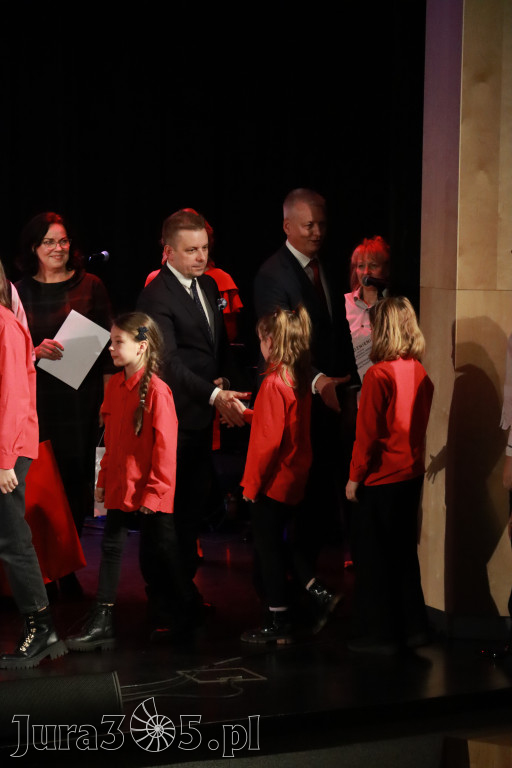 Fotorelacja II: XXVIII Wojewódzki Festiwal Pieśni Patriotycznej w Myszkowie