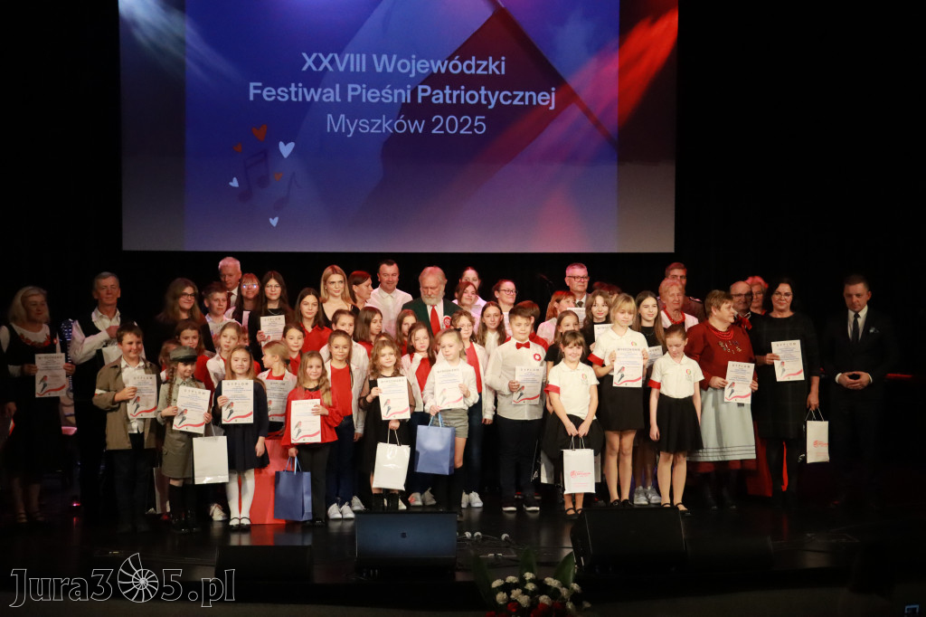 Fotorelacja II: XXVIII Wojewódzki Festiwal Pieśni Patriotycznej w Myszkowie