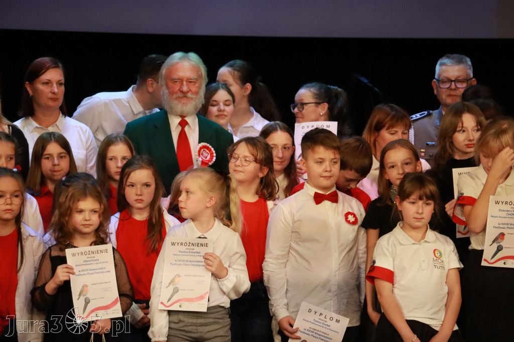 Fotorelacja II: XXVIII Wojewódzki Festiwal Pieśni Patriotycznej w Myszkowie
