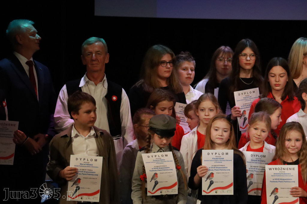 Fotorelacja II: XXVIII Wojewódzki Festiwal Pieśni Patriotycznej w Myszkowie