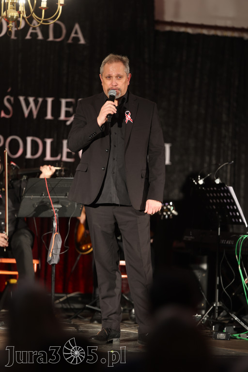 Fotorelacja: Święto Niepodległości w Pałacyku nad Wartą w Zawierciu Kromołowie