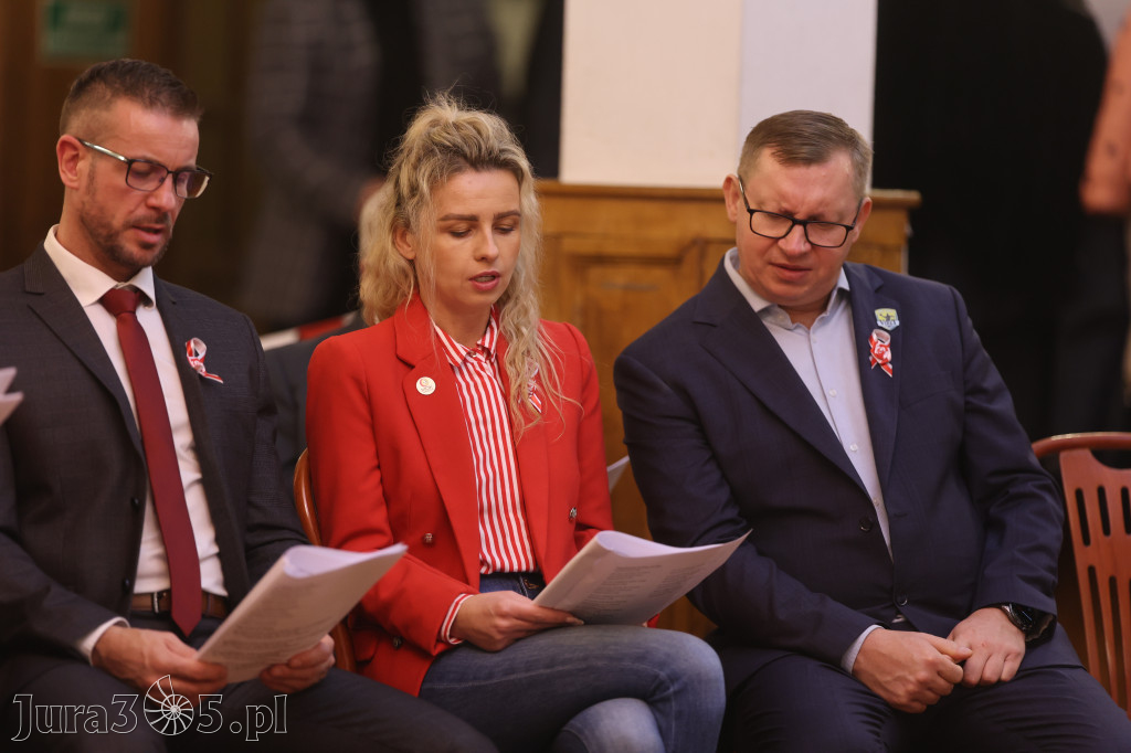 Fotorelacja: Święto Niepodległości w Pałacyku nad Wartą w Zawierciu Kromołowie