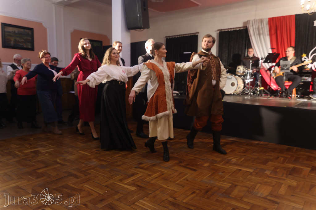 Fotorelacja: Święto Niepodległości w Pałacyku nad Wartą w Zawierciu Kromołowie
