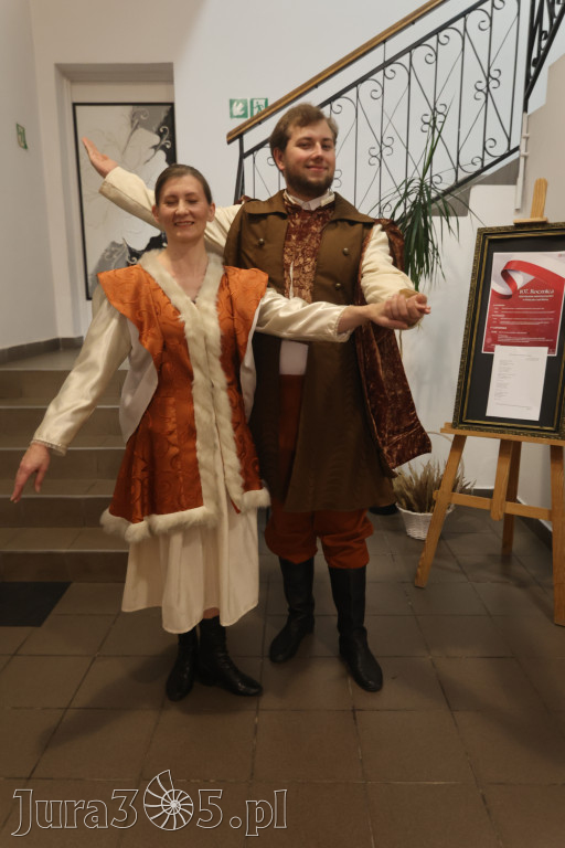 Fotorelacja: Święto Niepodległości w Pałacyku nad Wartą w Zawierciu Kromołowie