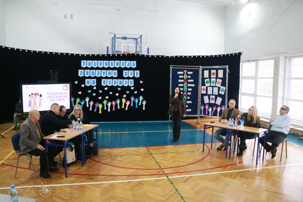 Fotorelacja: Panel dyskusyjny SP5 Zawiercie - Tolerancja zaczyna się od Ciebie!