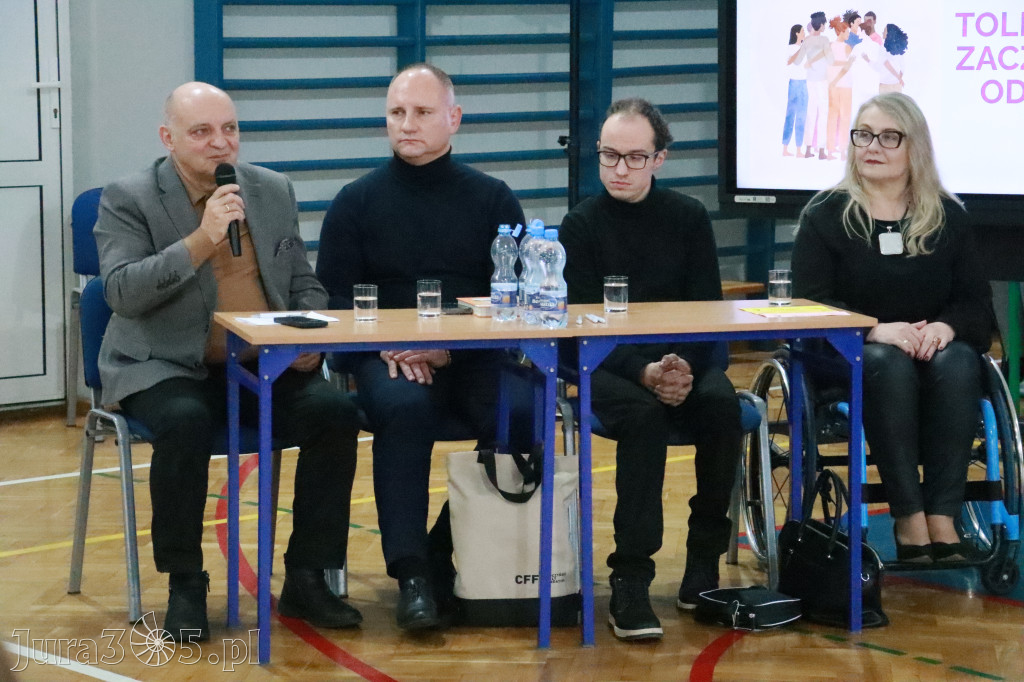 Fotorelacja: Panel dyskusyjny SP5 Zawiercie - Tolerancja zaczyna się od Ciebie!