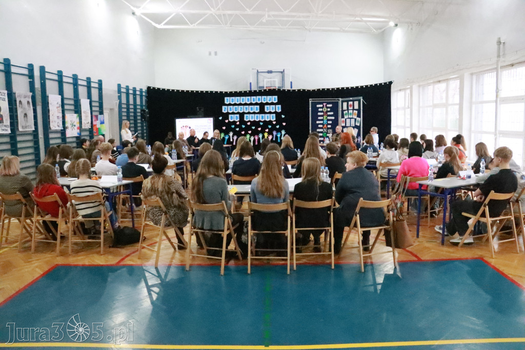 Fotorelacja: Panel dyskusyjny SP5 Zawiercie - Tolerancja zaczyna się od Ciebie!