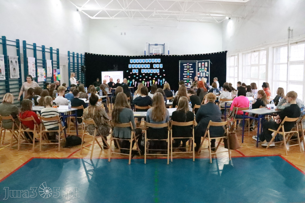 Fotorelacja: Panel dyskusyjny SP5 Zawiercie - Tolerancja zaczyna się od Ciebie!