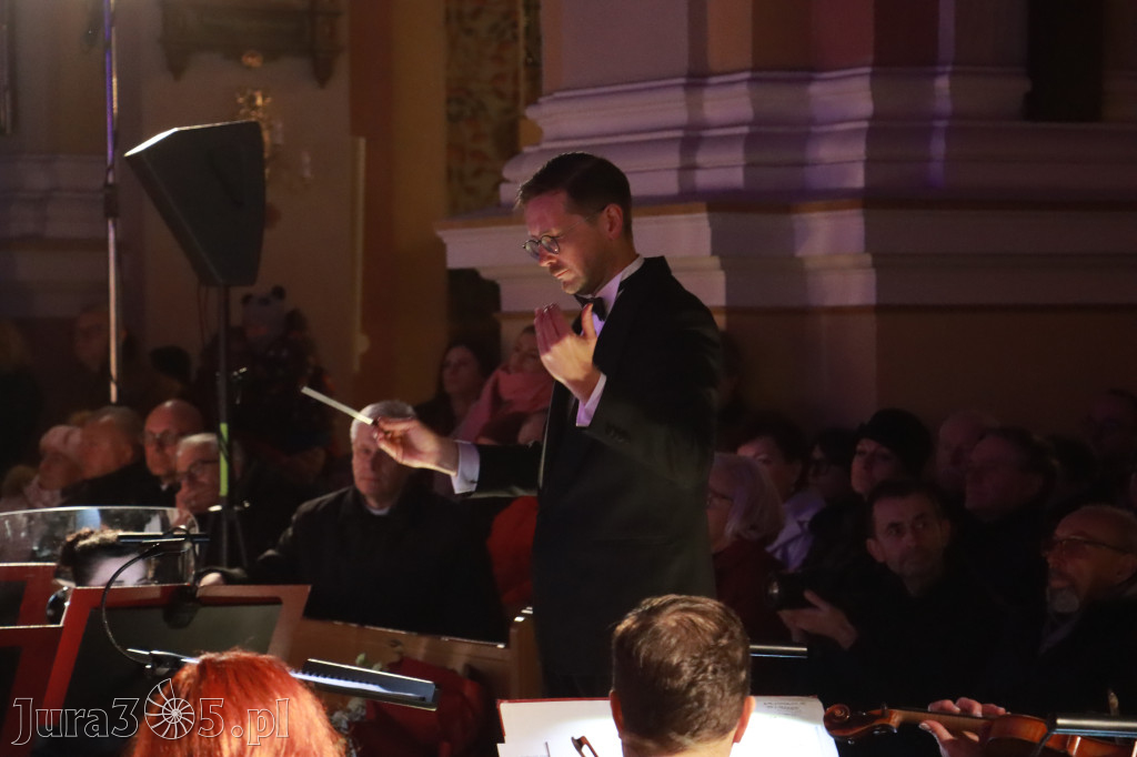Fotorelacja: Koncert Zespół Pieśni i Tańca \