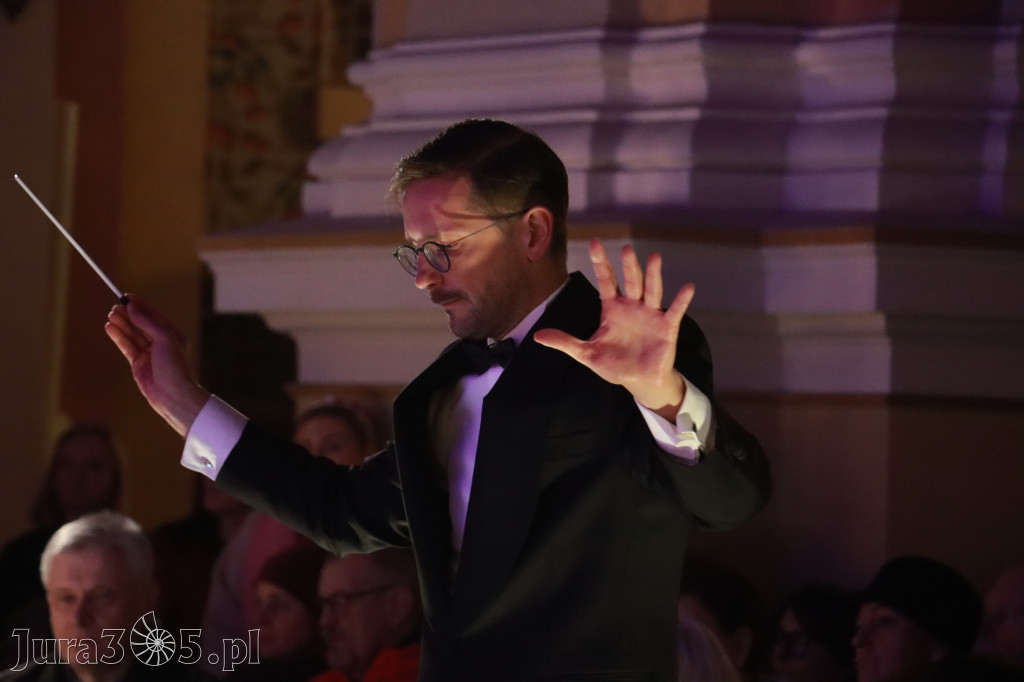Fotorelacja: Koncert Zespół Pieśni i Tańca \