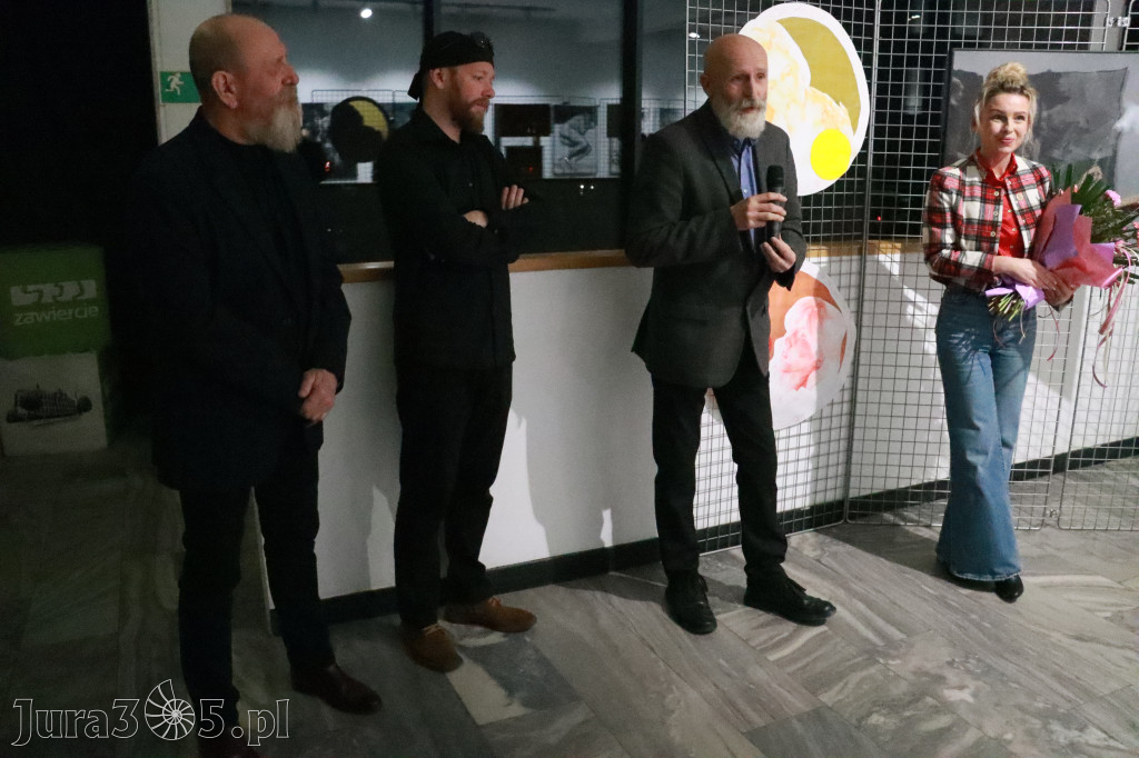 Fotorelacja: Wernisaż MIĘDZY LINIĄ A FORMĄ w MOK Zawiercie