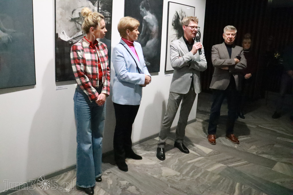 Fotorelacja: Wernisaż MIĘDZY LINIĄ A FORMĄ w MOK Zawiercie