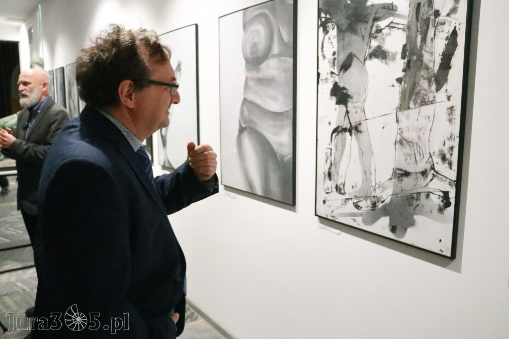 Fotorelacja: Wernisaż MIĘDZY LINIĄ A FORMĄ w MOK Zawiercie