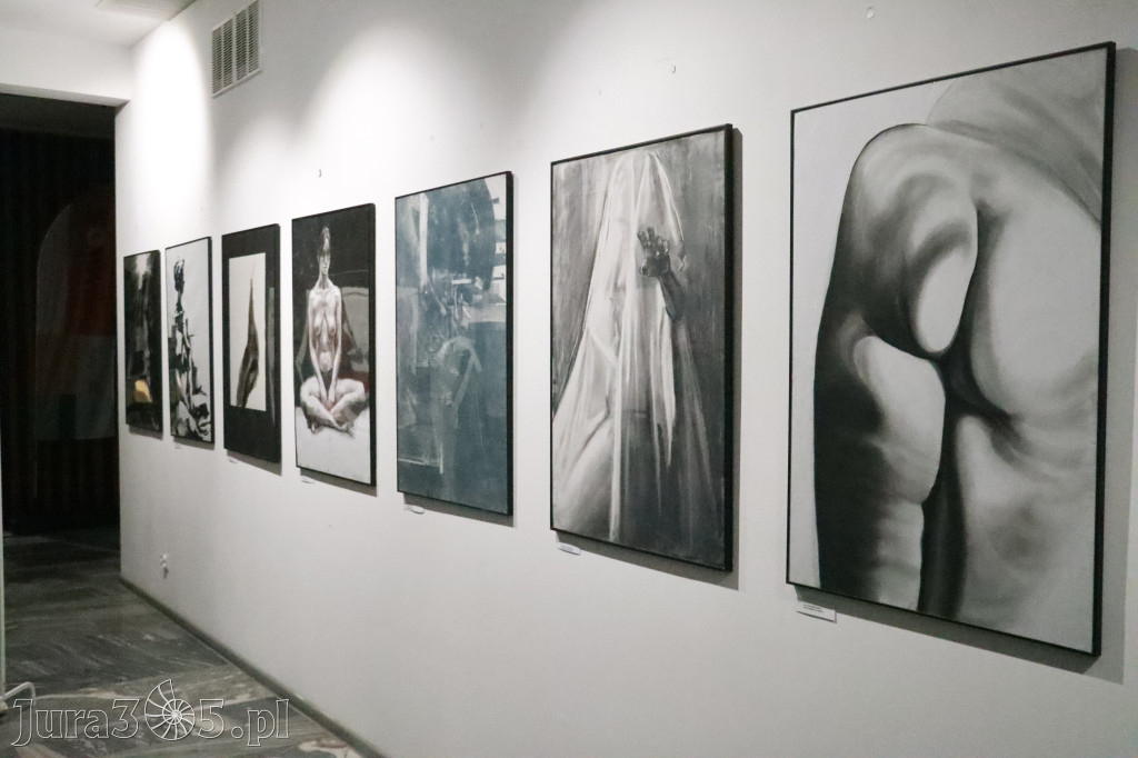 Fotorelacja: Wernisaż MIĘDZY LINIĄ A FORMĄ w MOK Zawiercie
