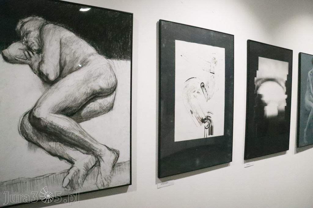 Fotorelacja: Wernisaż MIĘDZY LINIĄ A FORMĄ w MOK Zawiercie