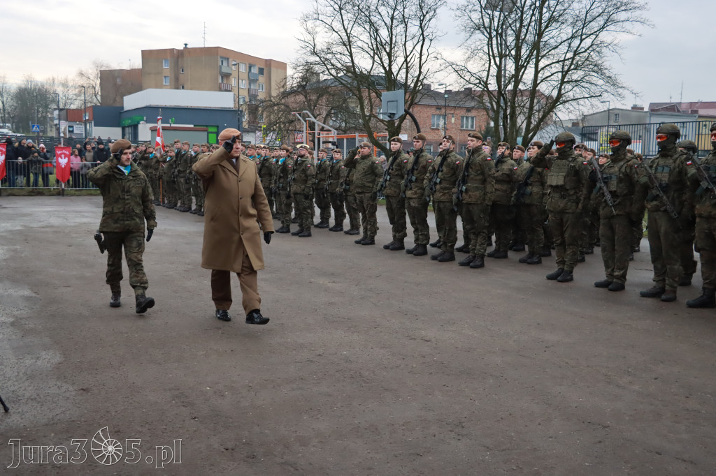 Fotorelacja: Uroczysta przysięga wojskowa 13. Śląskiej Brygady Obrony Terytorialnej w Myszkowie