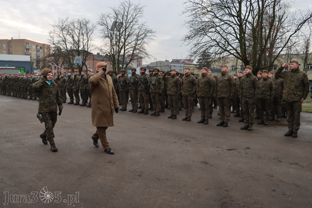 Fotorelacja: Uroczysta przysięga wojskowa 13. Śląskiej Brygady Obrony Terytorialnej w Myszkowie