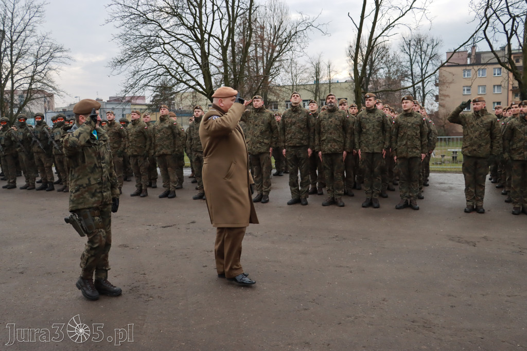 Fotorelacja: Uroczysta przysięga wojskowa 13. Śląskiej Brygady Obrony Terytorialnej w Myszkowie
