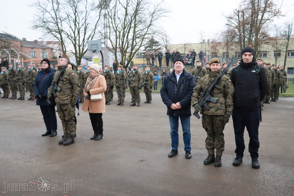 Fotorelacja: Uroczysta przysięga wojskowa 13. Śląskiej Brygady Obrony Terytorialnej w Myszkowie