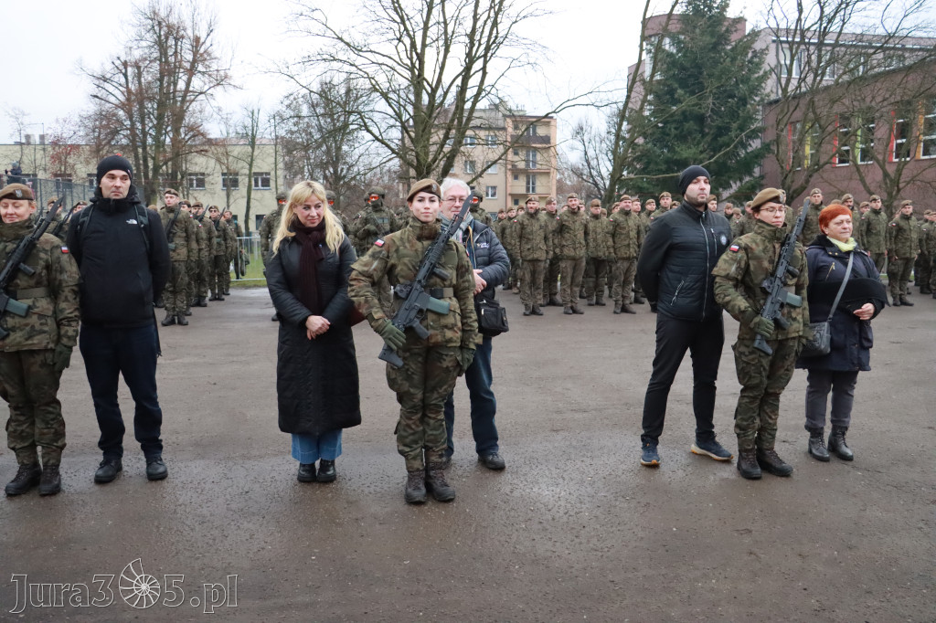 Fotorelacja: Uroczysta przysięga wojskowa 13. Śląskiej Brygady Obrony Terytorialnej w Myszkowie