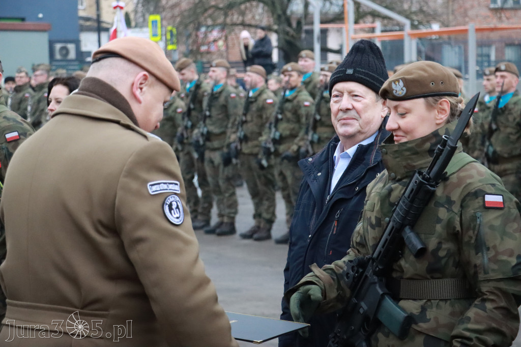 Fotorelacja: Uroczysta przysięga wojskowa 13. Śląskiej Brygady Obrony Terytorialnej w Myszkowie