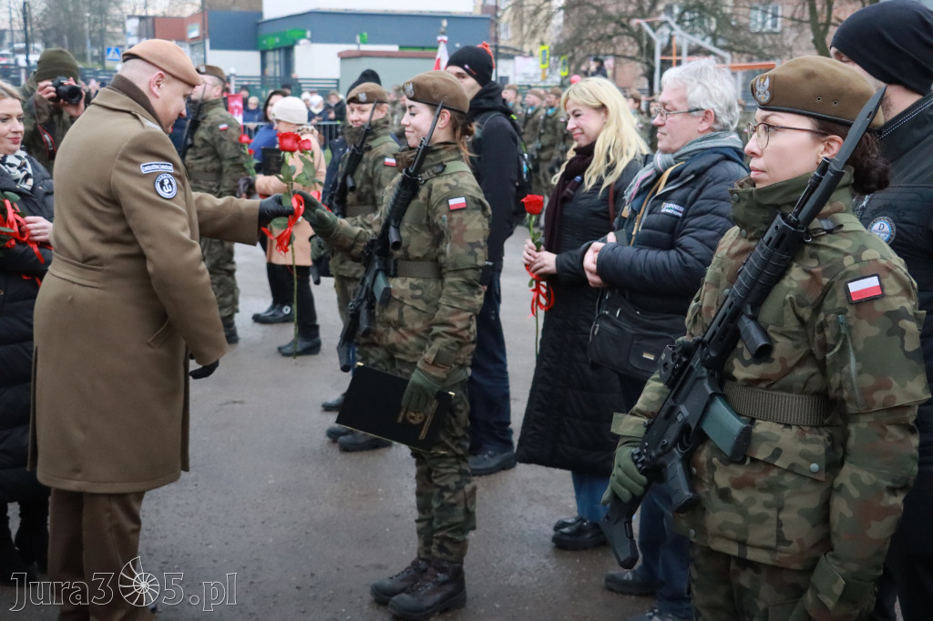 Fotorelacja: Uroczysta przysięga wojskowa 13. Śląskiej Brygady Obrony Terytorialnej w Myszkowie