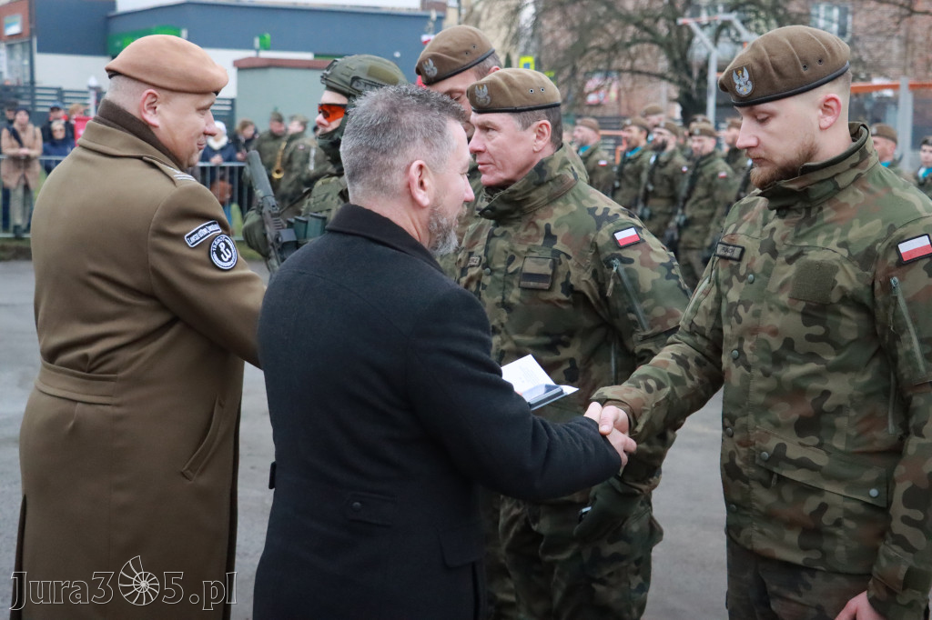 Fotorelacja: Uroczysta przysięga wojskowa 13. Śląskiej Brygady Obrony Terytorialnej w Myszkowie