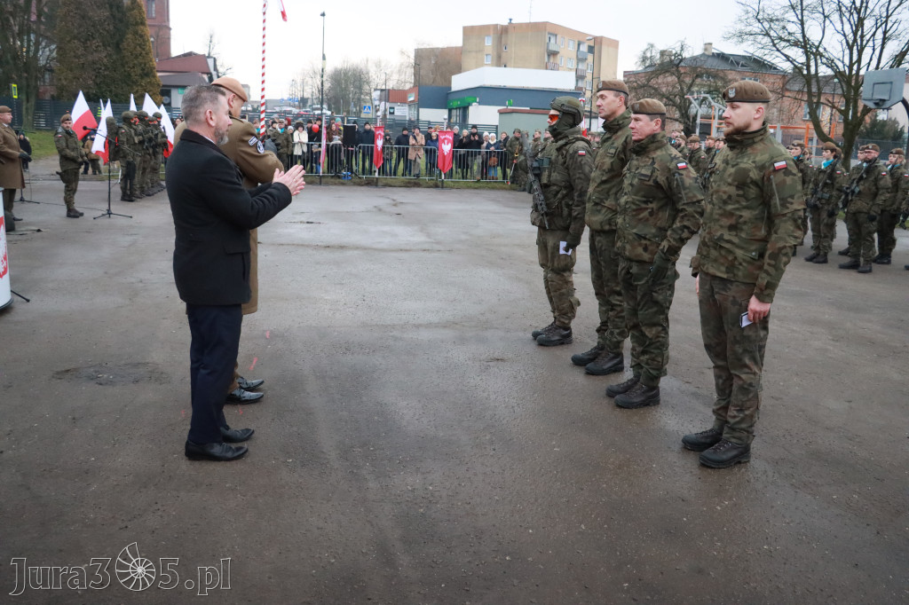 Fotorelacja: Uroczysta przysięga wojskowa 13. Śląskiej Brygady Obrony Terytorialnej w Myszkowie