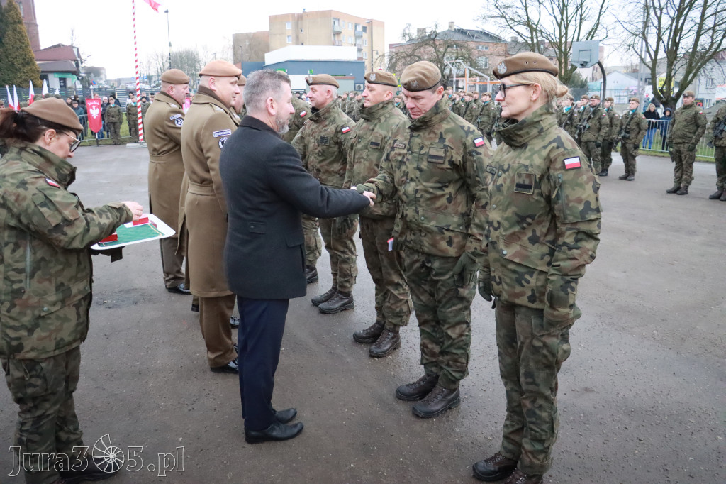 Fotorelacja: Uroczysta przysięga wojskowa 13. Śląskiej Brygady Obrony Terytorialnej w Myszkowie