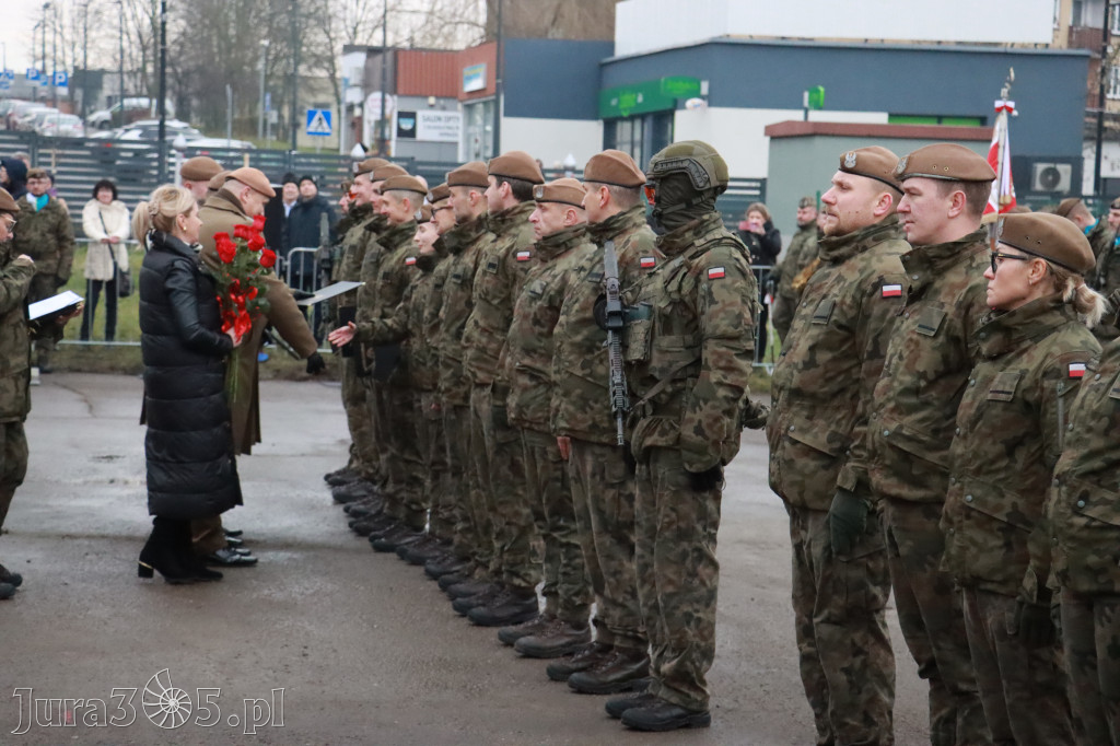 Fotorelacja: Defilada 13. Śląskiej Brygady Obrony Terytorialnej w Myszkowie