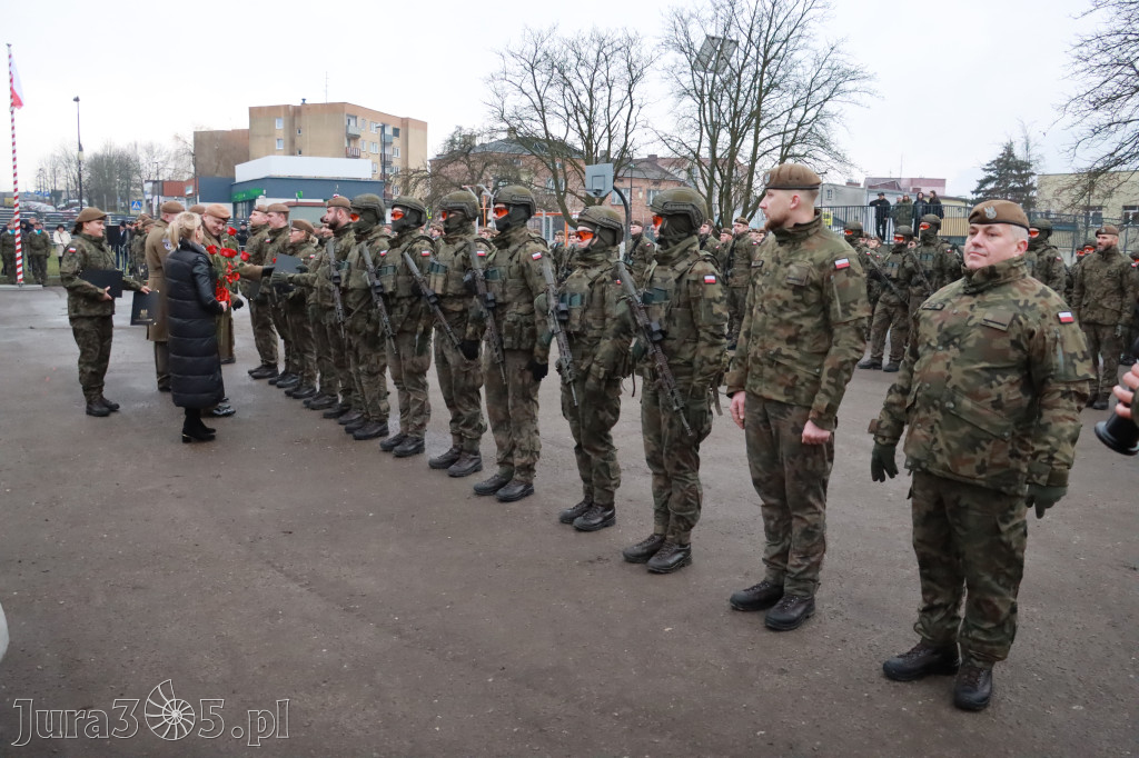 Fotorelacja: Defilada 13. Śląskiej Brygady Obrony Terytorialnej w Myszkowie