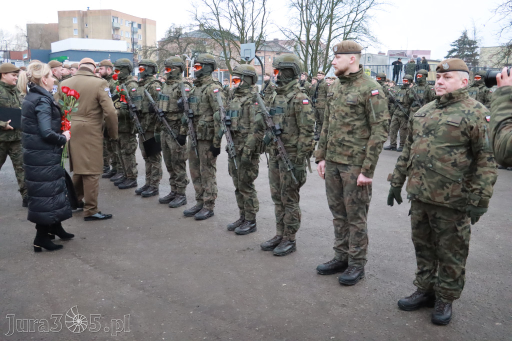 Fotorelacja: Defilada 13. Śląskiej Brygady Obrony Terytorialnej w Myszkowie