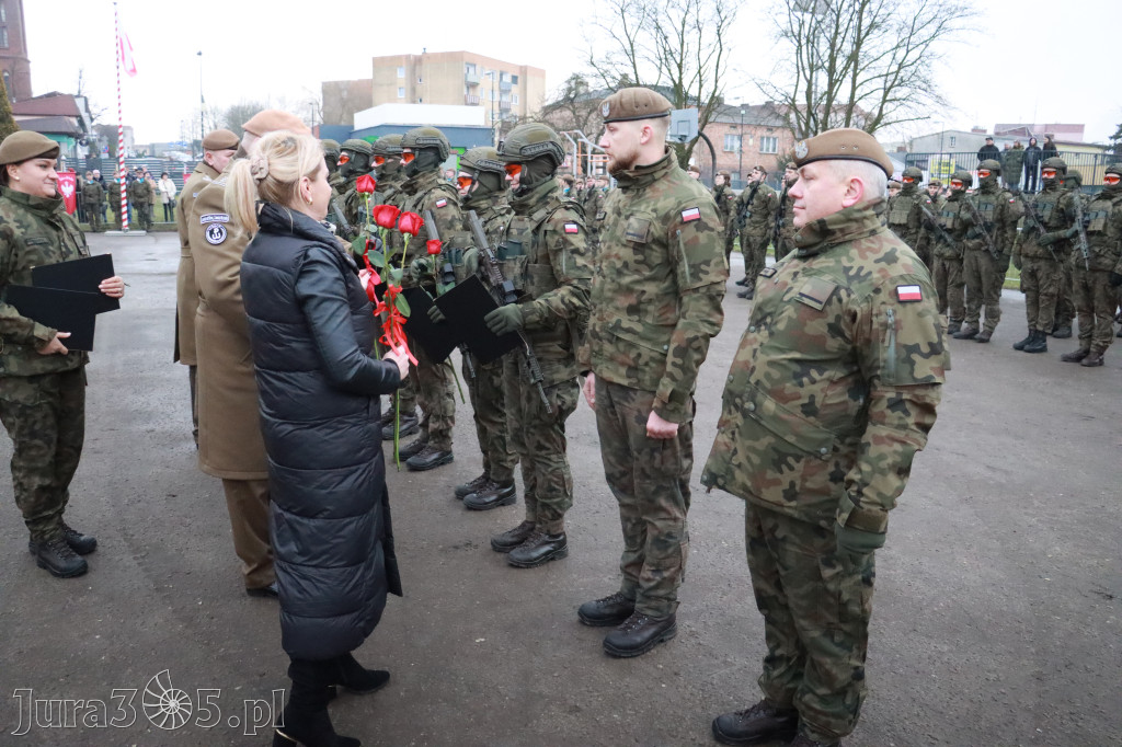 Fotorelacja: Defilada 13. Śląskiej Brygady Obrony Terytorialnej w Myszkowie