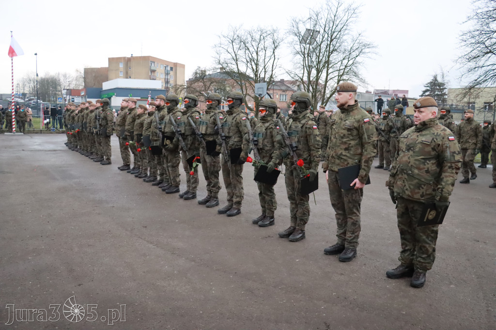 Fotorelacja: Defilada 13. Śląskiej Brygady Obrony Terytorialnej w Myszkowie