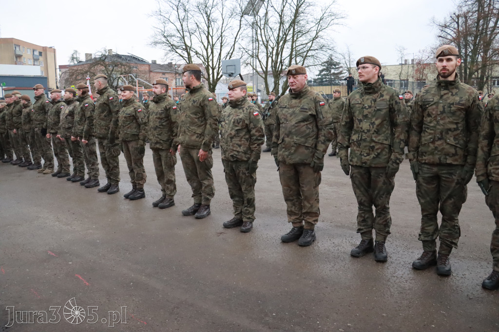 Fotorelacja: Defilada 13. Śląskiej Brygady Obrony Terytorialnej w Myszkowie