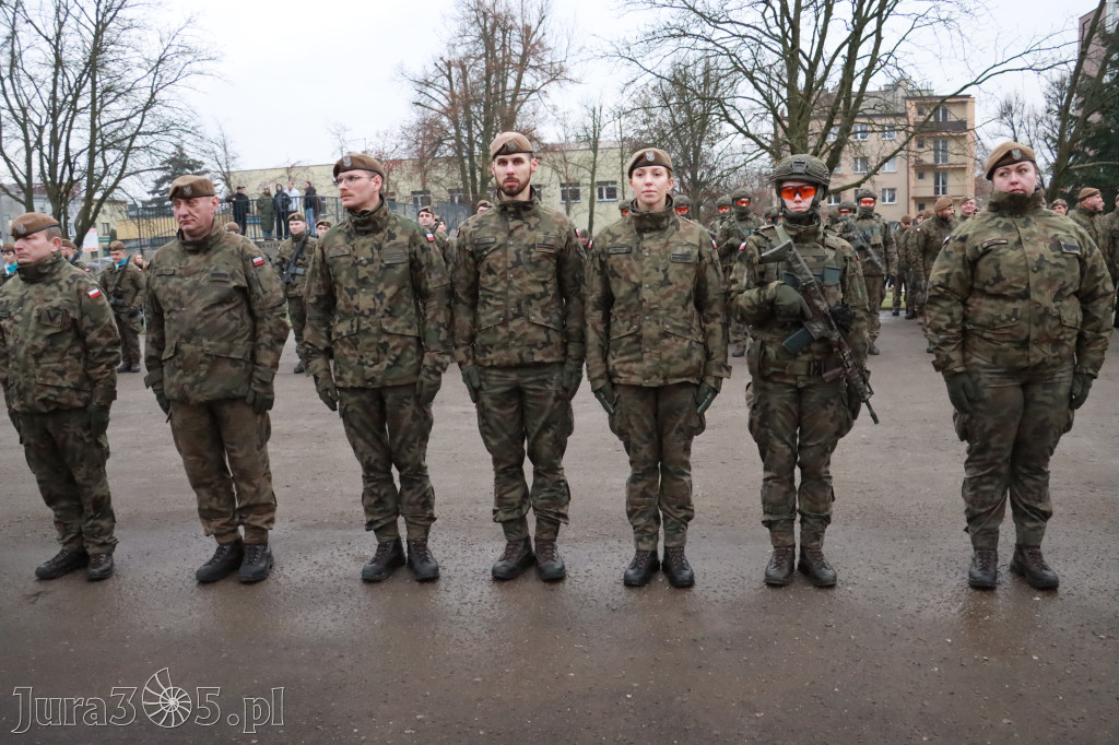 Fotorelacja: Defilada 13. Śląskiej Brygady Obrony Terytorialnej w Myszkowie