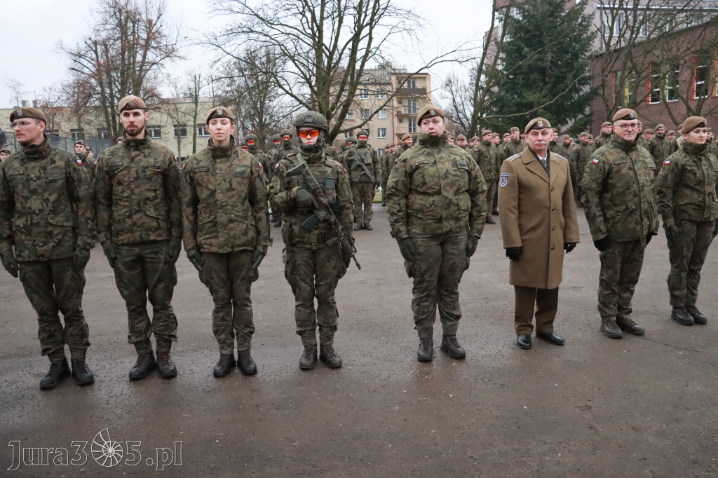 Fotorelacja: Defilada 13. Śląskiej Brygady Obrony Terytorialnej w Myszkowie