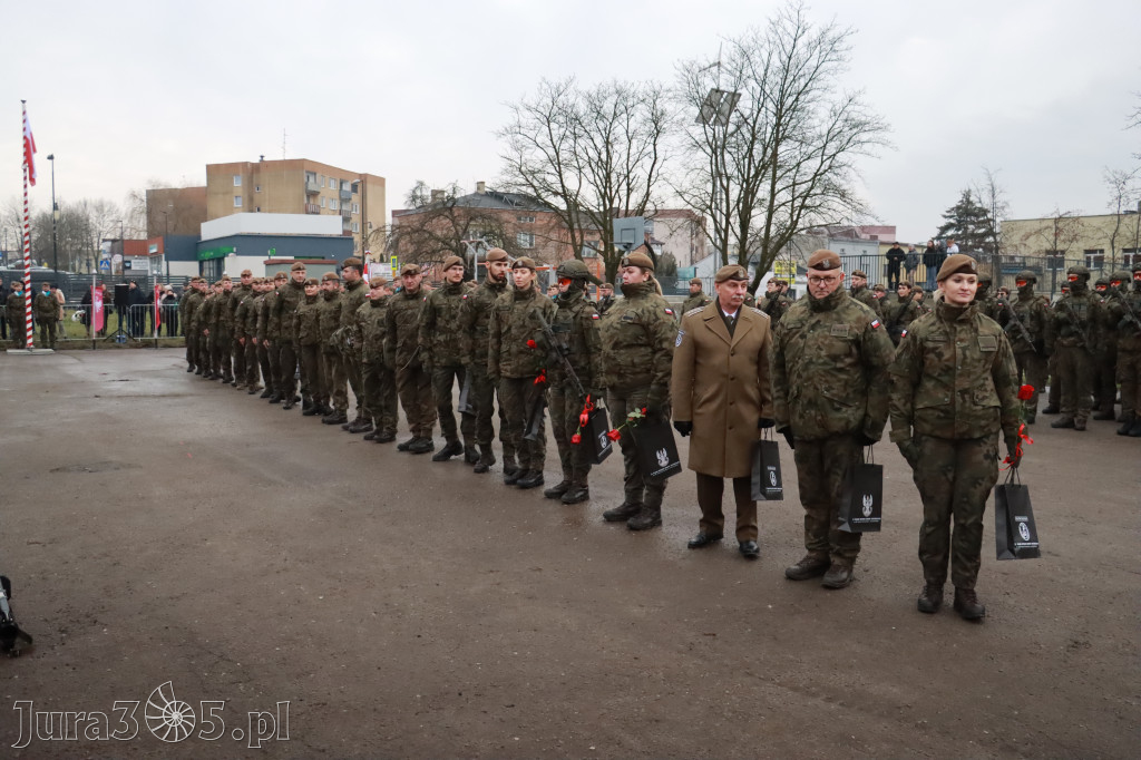 Fotorelacja: Defilada 13. Śląskiej Brygady Obrony Terytorialnej w Myszkowie