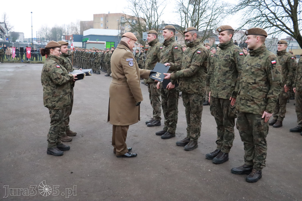 Fotorelacja: Defilada 13. Śląskiej Brygady Obrony Terytorialnej w Myszkowie