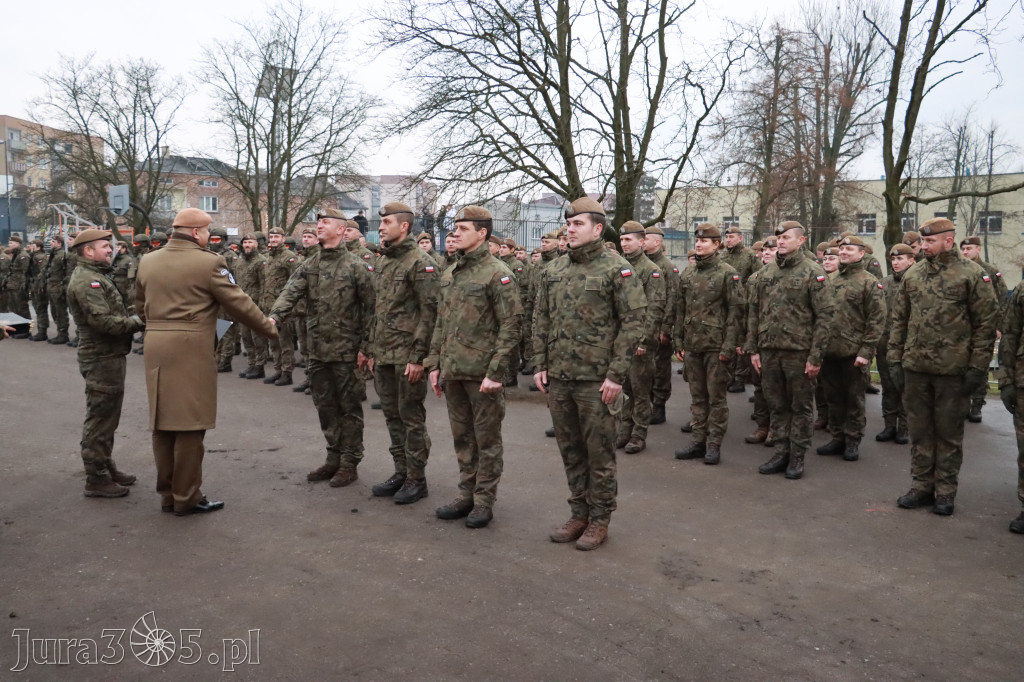 Fotorelacja: Defilada 13. Śląskiej Brygady Obrony Terytorialnej w Myszkowie