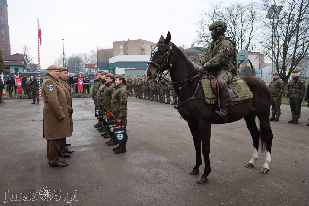 Fotorelacja: Defilada 13. Śląskiej Brygady Obrony Terytorialnej w Myszkowie