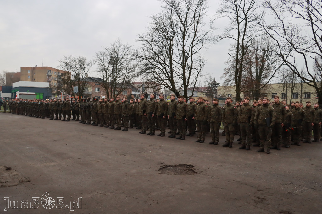 Fotorelacja: Defilada 13. Śląskiej Brygady Obrony Terytorialnej w Myszkowie