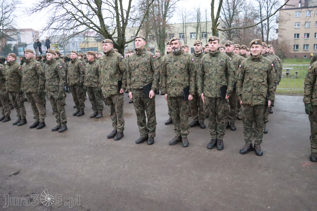 Fotorelacja: Defilada 13. Śląskiej Brygady Obrony Terytorialnej w Myszkowie