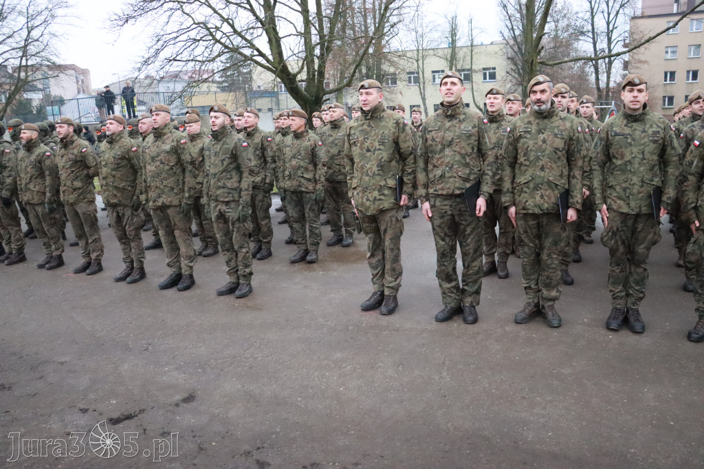 Fotorelacja: Defilada 13. Śląskiej Brygady Obrony Terytorialnej w Myszkowie